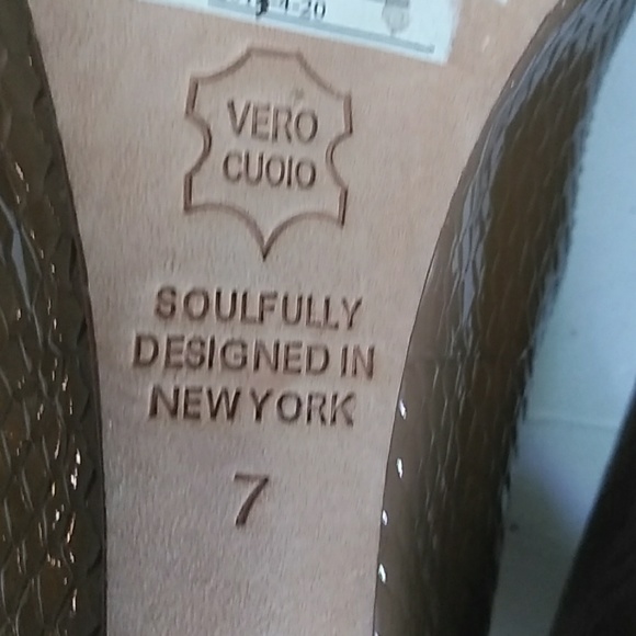 Matt Bernson Sz 7M Designed In NY Slip-on shoes - Picture 6 of 7